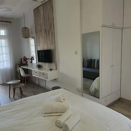 Bougainvillea House Villa