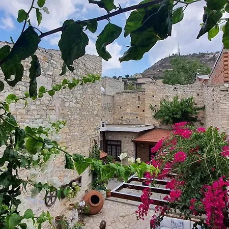 Βίλα Bougainvillea House