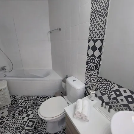 Βίλα Bougainvillea House Πάνω Λεύκαρα