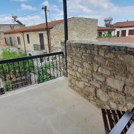 Bougainvillea House Villa *