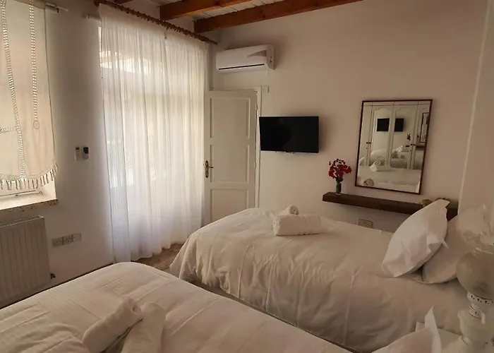 Bougainvillea House *